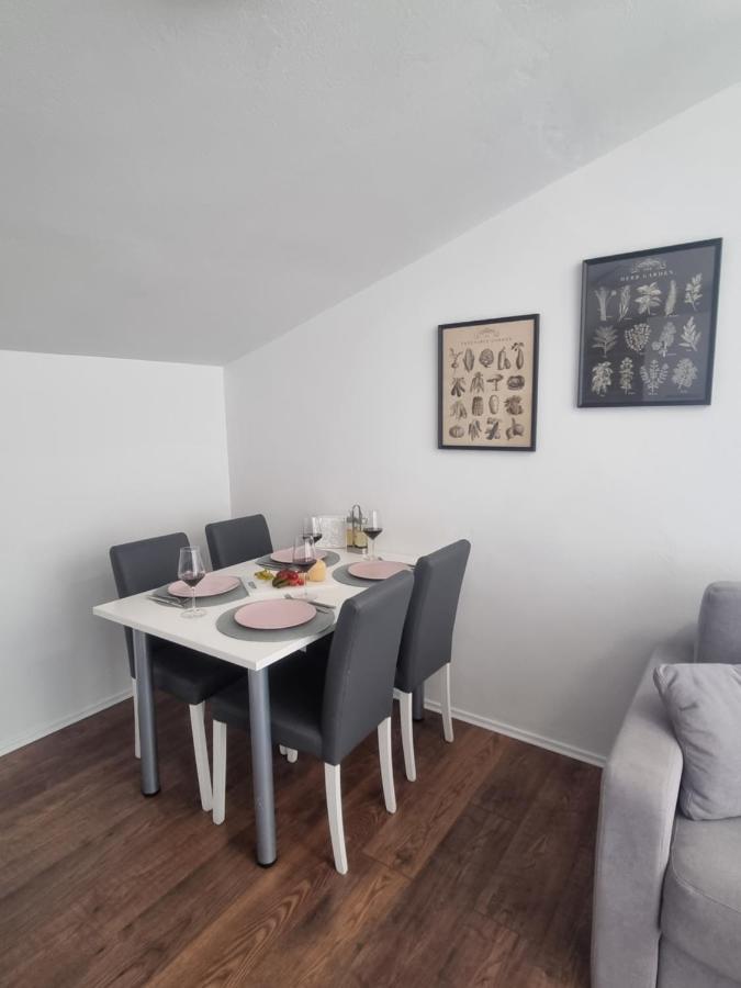 Apartment Miric Crikvenica Eksteriør billede